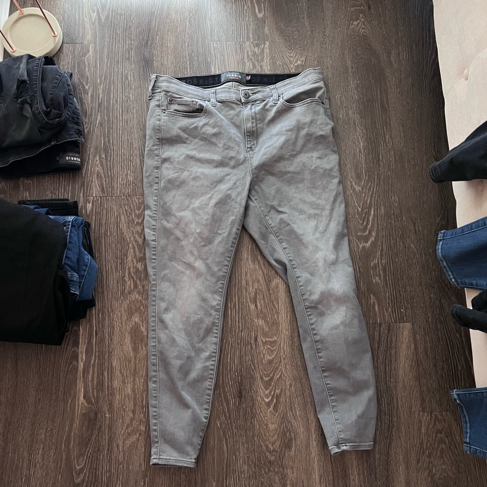 Torrid Light Grey Jeans Sky High Skinny 14